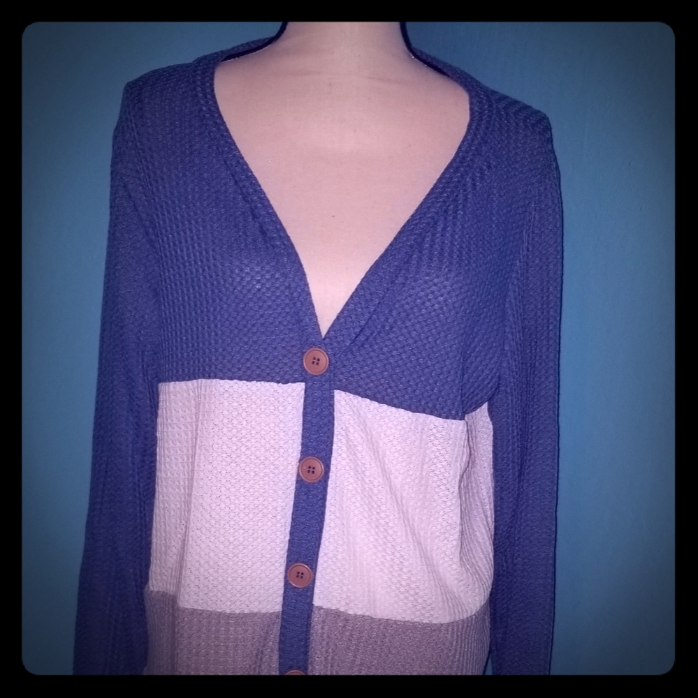 #7 🆕️🆕️ KNITTED LONG SLEEVED TIE FRONT SWEATE